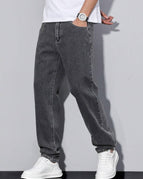 28 / Denim / carrot fit